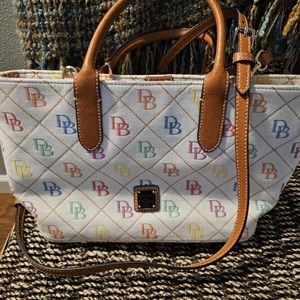 Dooney and Bourke crossbody bag